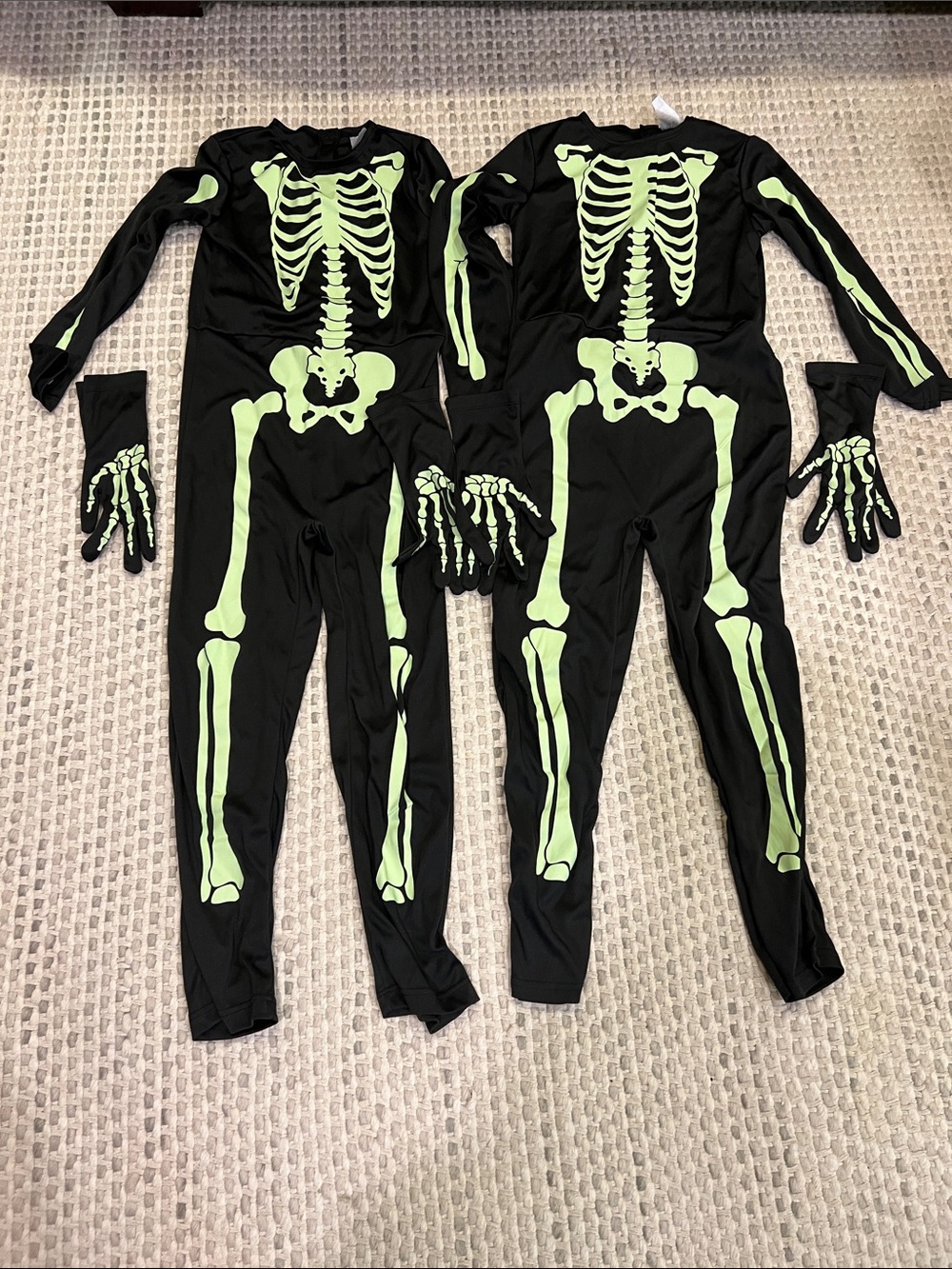 2 Glow in the dark skeleton costume size 7/8
